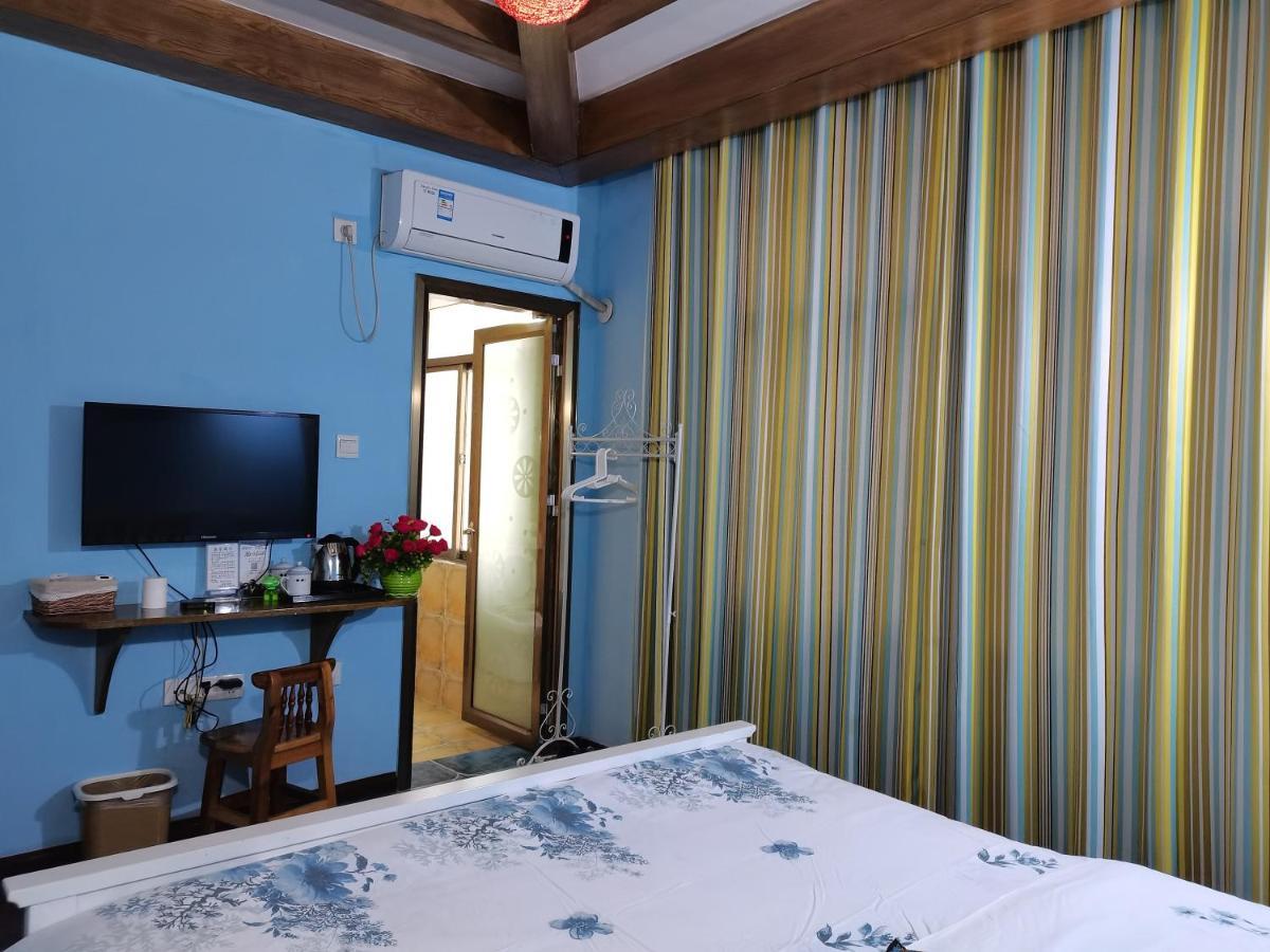 Zhangjiajie April Hostel Esterno foto