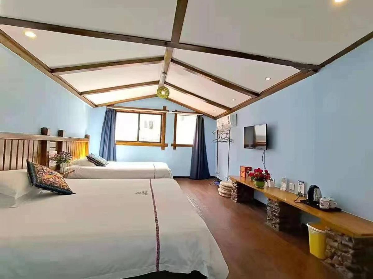 Zhangjiajie April Hostel Esterno foto